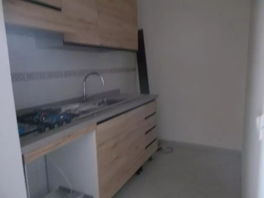 Immagine 2 di Appartamento in affitto  a Pontedera