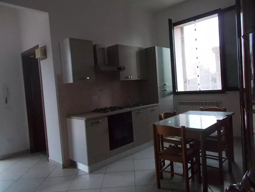 Immagine 10 di Appartamento in affitto  a Pontedera