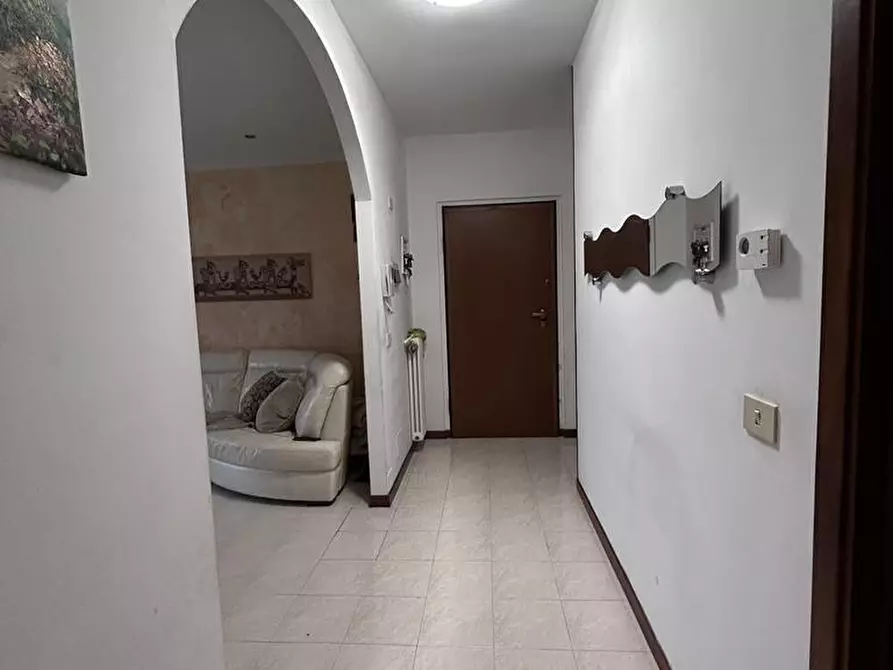 Immagine 7 di Appartamento in vendita  a Aulla