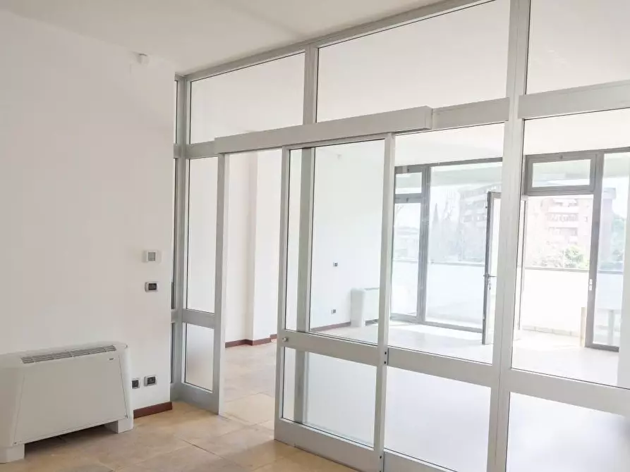 Immagine 7 di Ufficio in vendita  a Pisa