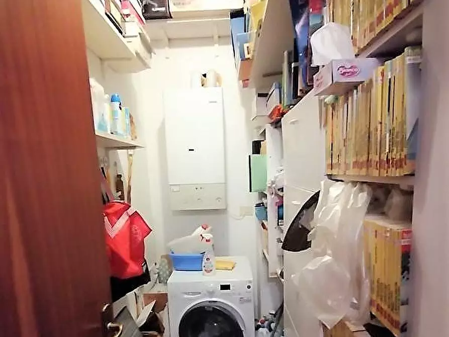 Immagine 14 di Appartamento in vendita  a Carrara