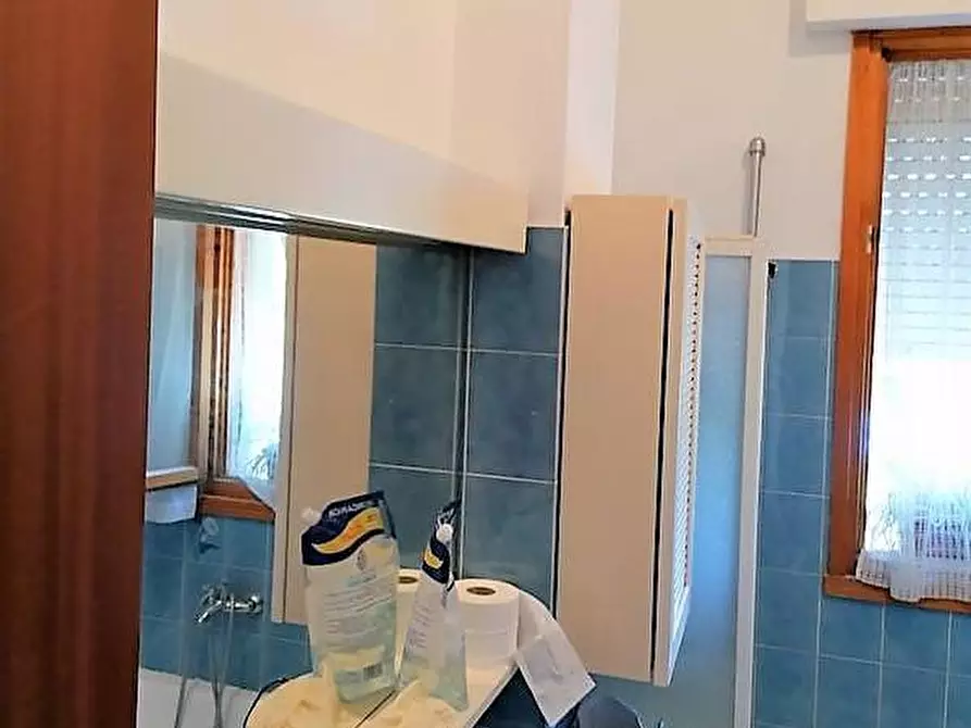 Immagine 20 di Appartamento in vendita  a Carrara