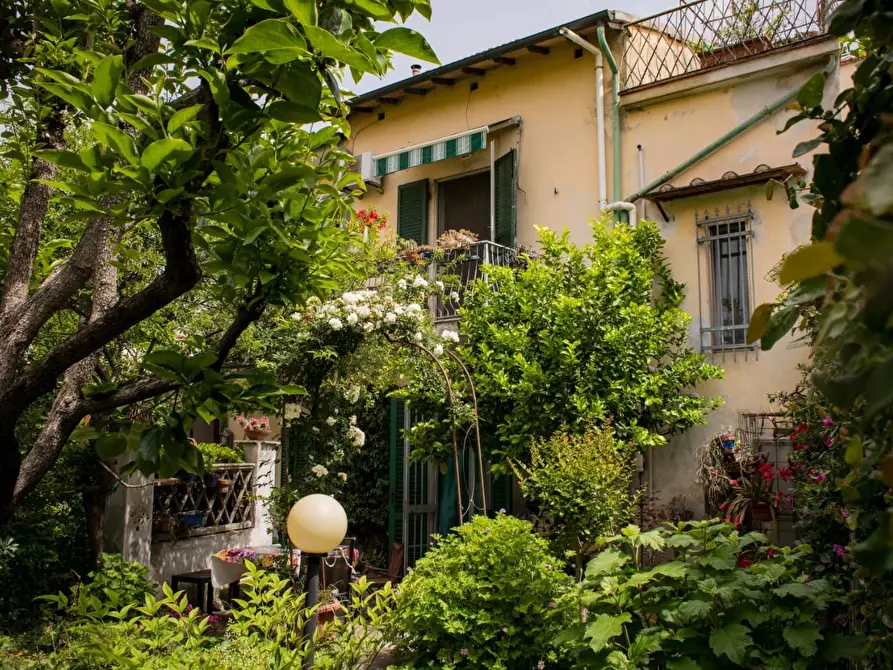 Immagine 35 di Terratetto in vendita  a Pisa