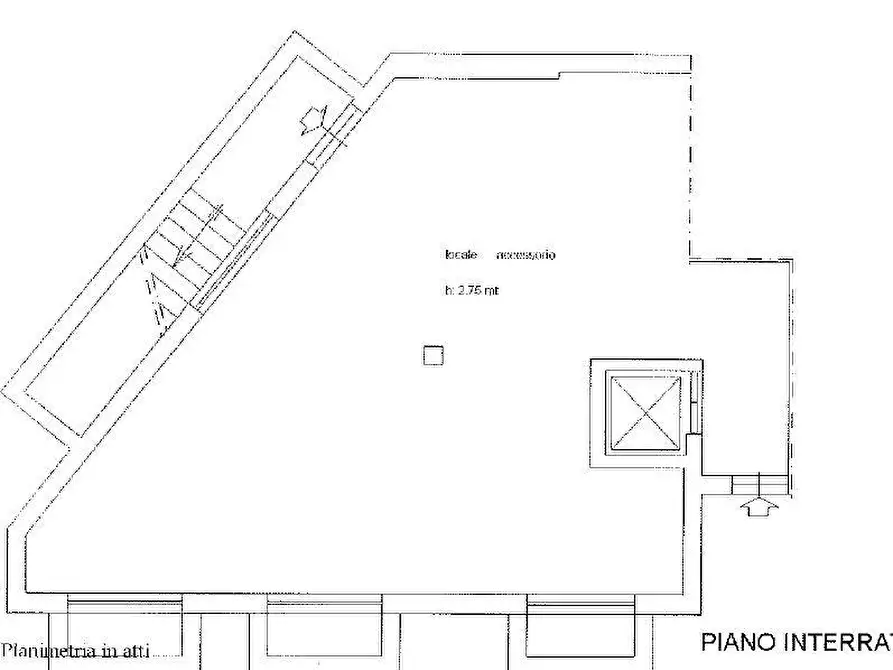 Immagine 7 di Ufficio in vendita  a Lucca