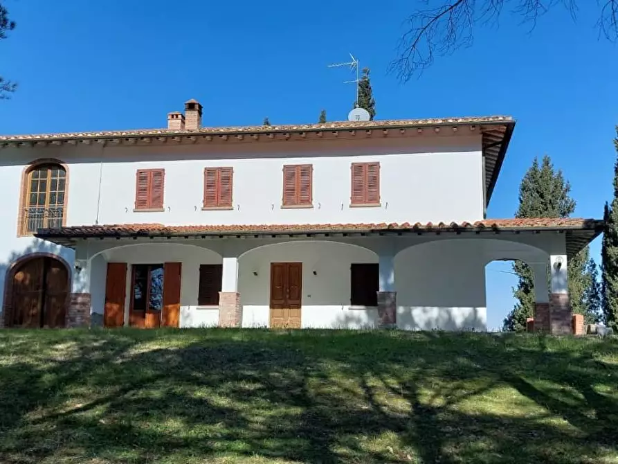 Immagine 1 di Villa in vendita  a Cerreto Guidi