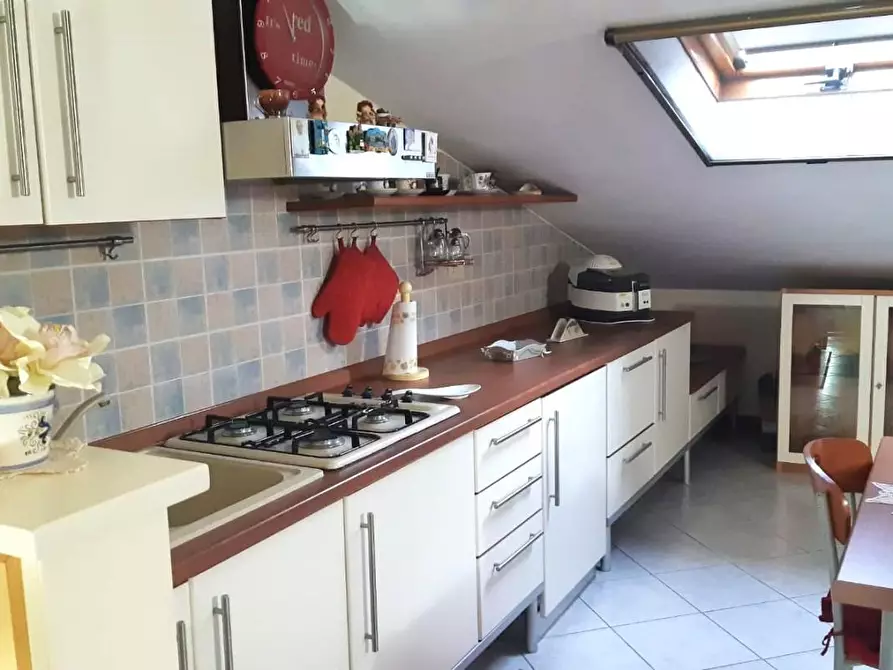 Immagine 12 di Appartamento in vendita  a Massa