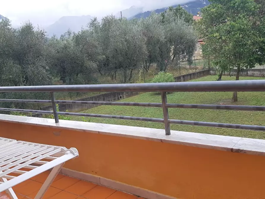 Immagine 17 di Appartamento in vendita  a Massa