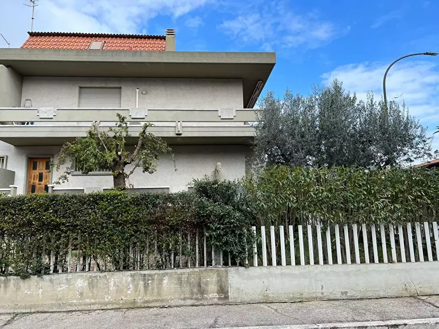 Immagine 1 di Villetta a schiera in vendita  a Grosseto
