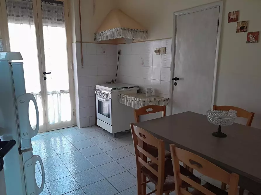 Immagine 3 di Appartamento in vendita  a Livorno