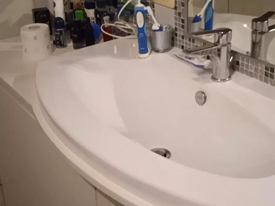 Immagine 7 di Porzione di casa in vendita  a Carrara