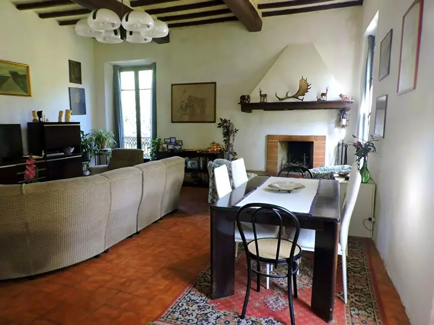 Immagine 11 di Rustico / casale in vendita  a Calci