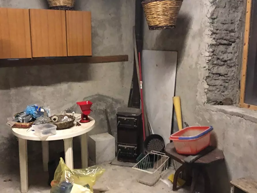 Immagine 9 di Casa semindipendente in vendita  a Montignoso