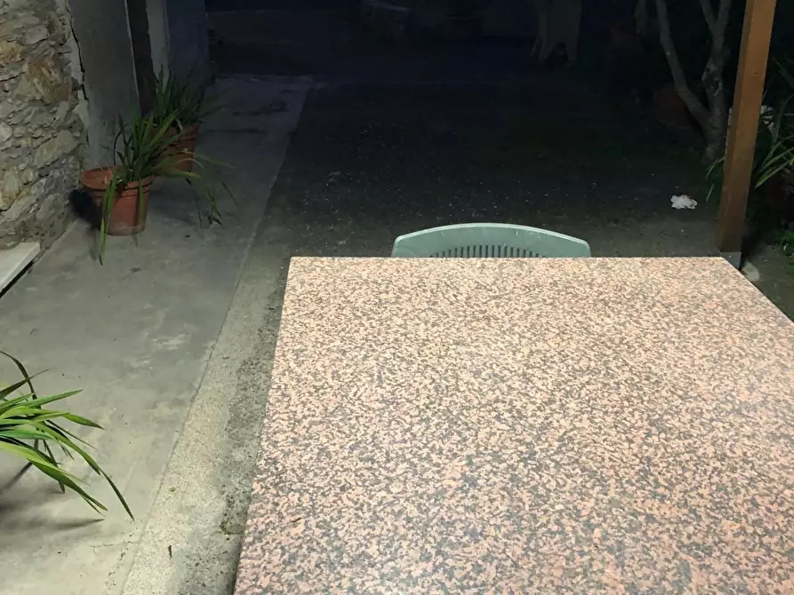 Immagine 3 di Casa semindipendente in vendita  a Montignoso