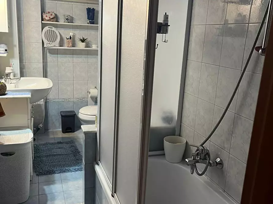 Immagine 11 di Appartamento in vendita  a Ponsacco