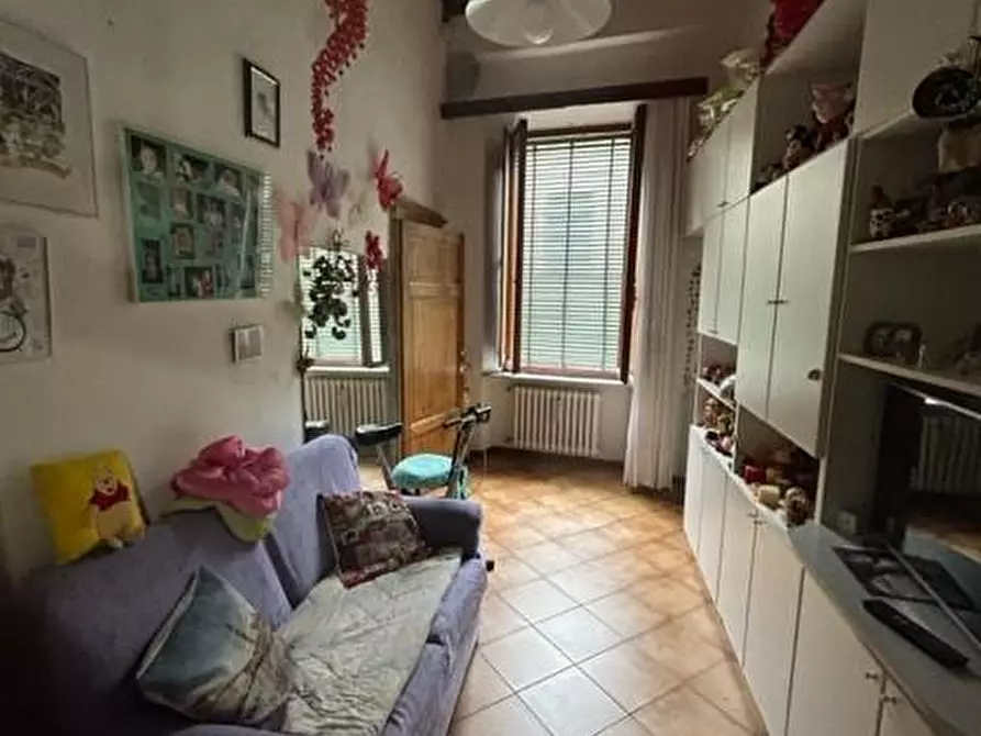 Immagine 10 di Appartamento in vendita  a Siena