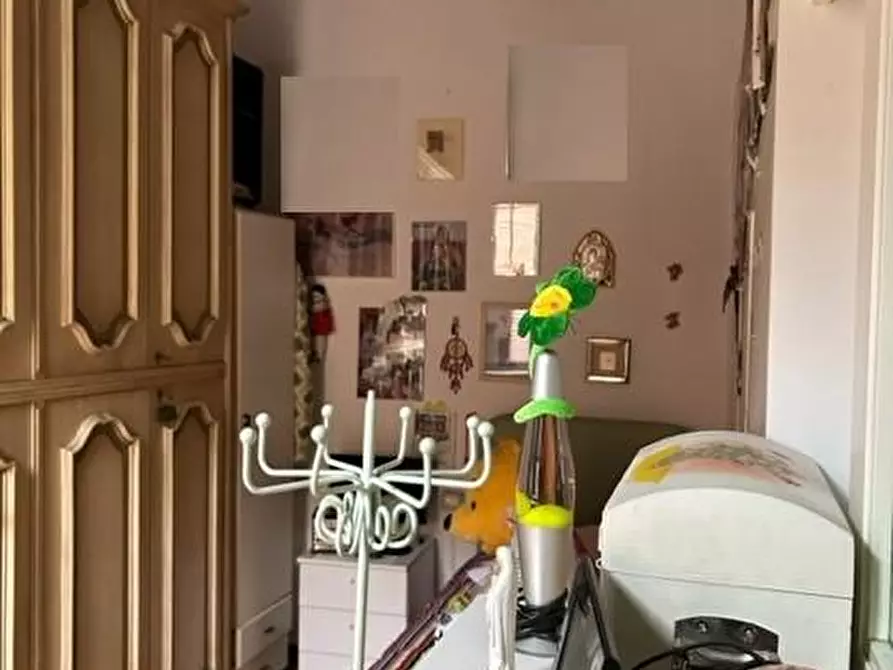 Immagine 4 di Appartamento in vendita  a Siena