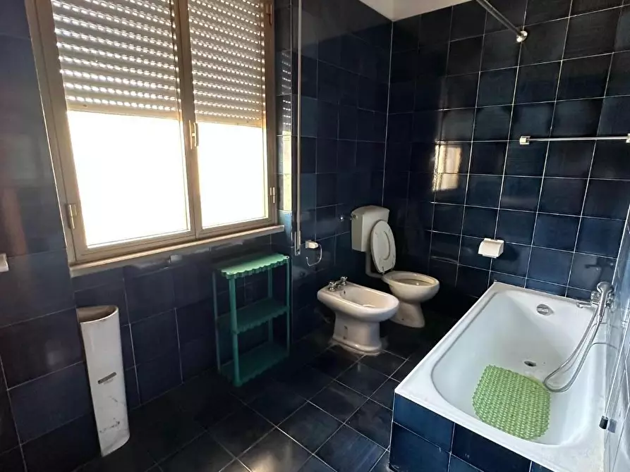 Immagine 24 di Villetta a schiera in vendita  a Massa