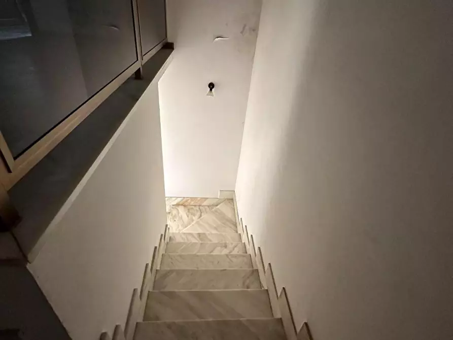 Immagine 26 di Villetta a schiera in vendita  a Massa