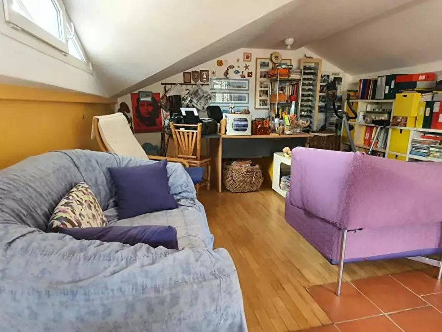 Immagine 28 di Casa bifamiliare in vendita  a Massarosa