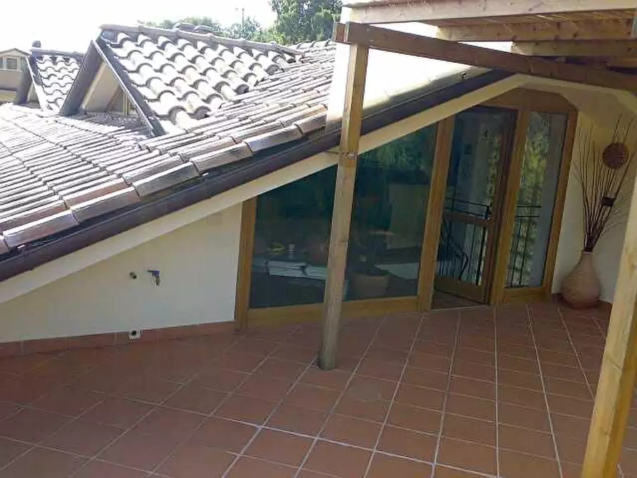 Immagine 26 di Casa bifamiliare in vendita  a Massarosa