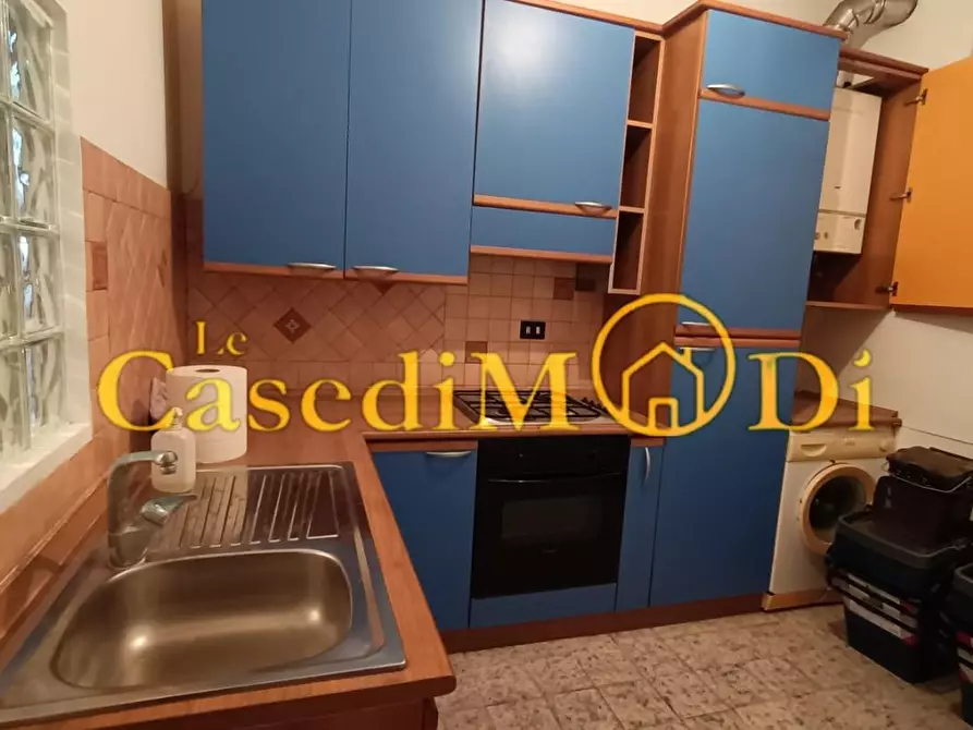 Immagine 5 di Appartamento in vendita  a Livorno