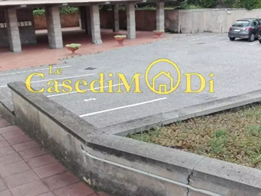 Immagine 19 di Appartamento in vendita  a Livorno