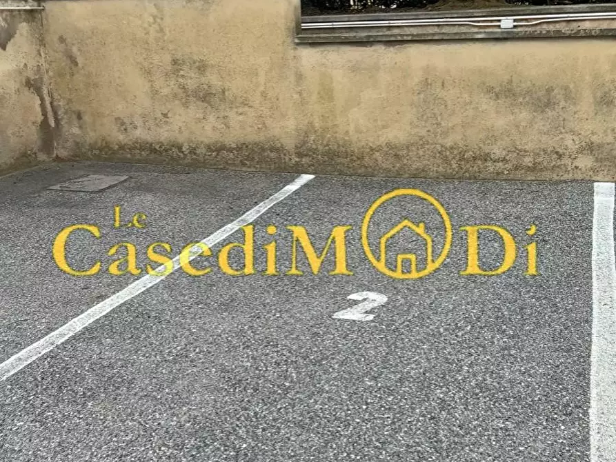 Immagine 16 di Appartamento in vendita  a Livorno