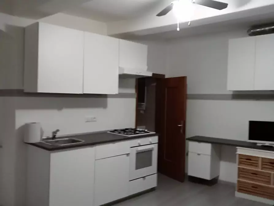 Immagine 9 di Appartamento in vendita  a Lerici