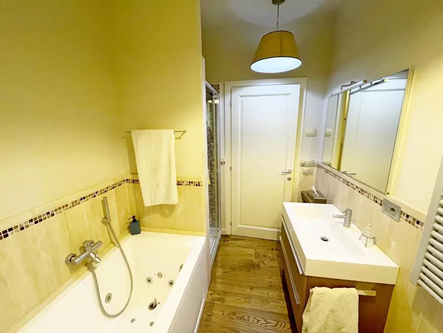 Immagine 11 di Villa in affitto  a Forte Dei Marmi