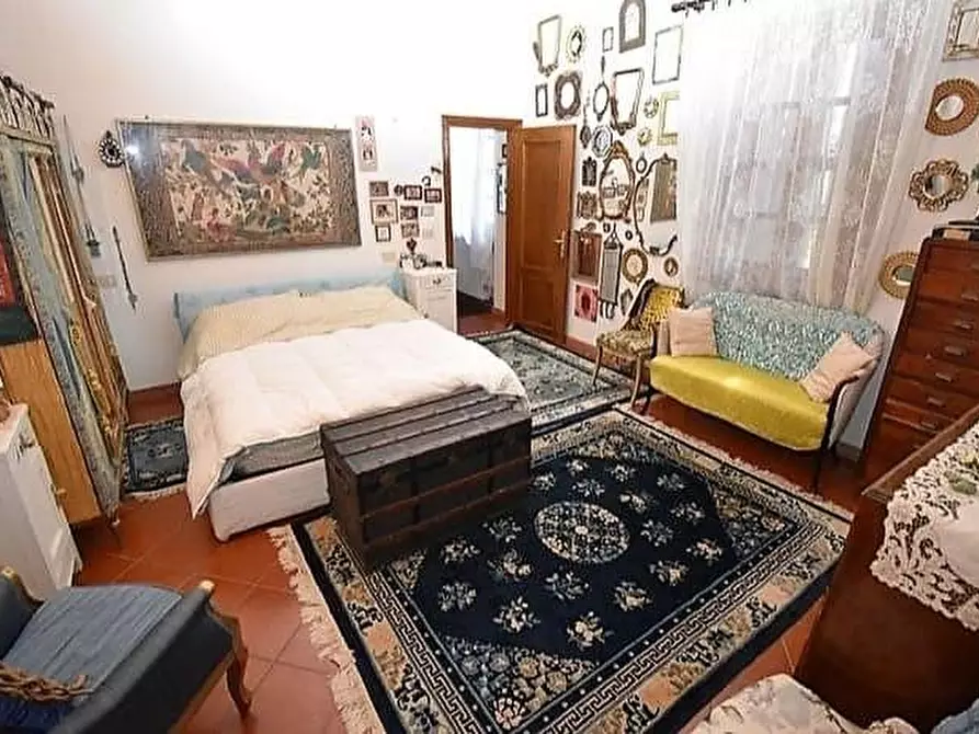 Immagine 6 di Casa colonica in vendita  a Pietrasanta