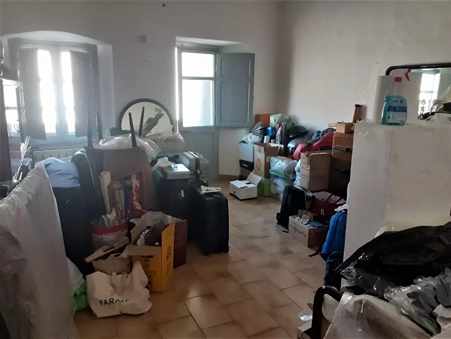 Immagine 17 di Casa indipendente in vendita  a Massa
