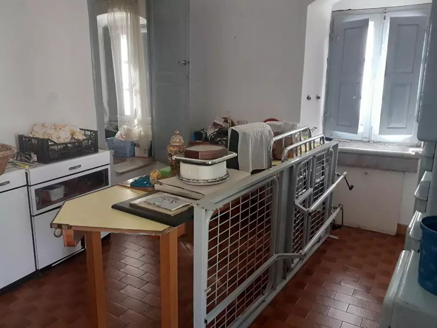 Immagine 16 di Casa indipendente in vendita  a Massa