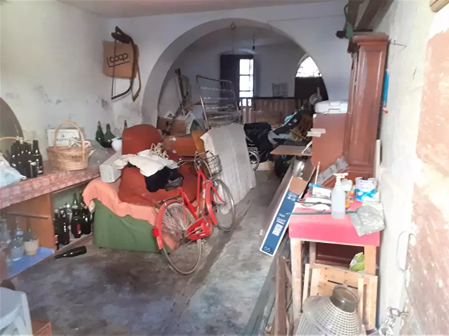 Immagine 19 di Casa indipendente in vendita  a Massa