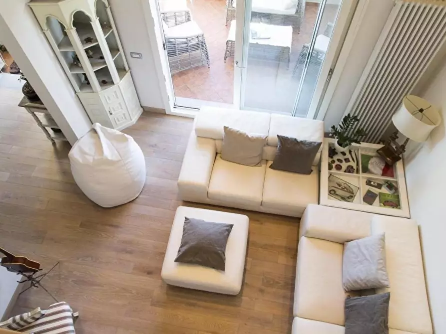 Immagine 19 di Villa in vendita  a Montecarlo