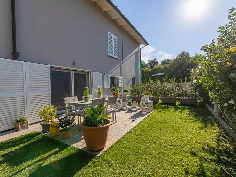 Immagine 4 di Villa in vendita  a Montecarlo