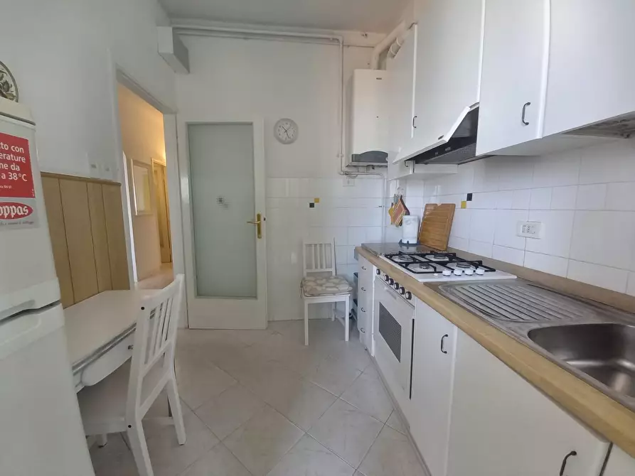 Immagine 6 di Appartamento in affitto  a Camaiore