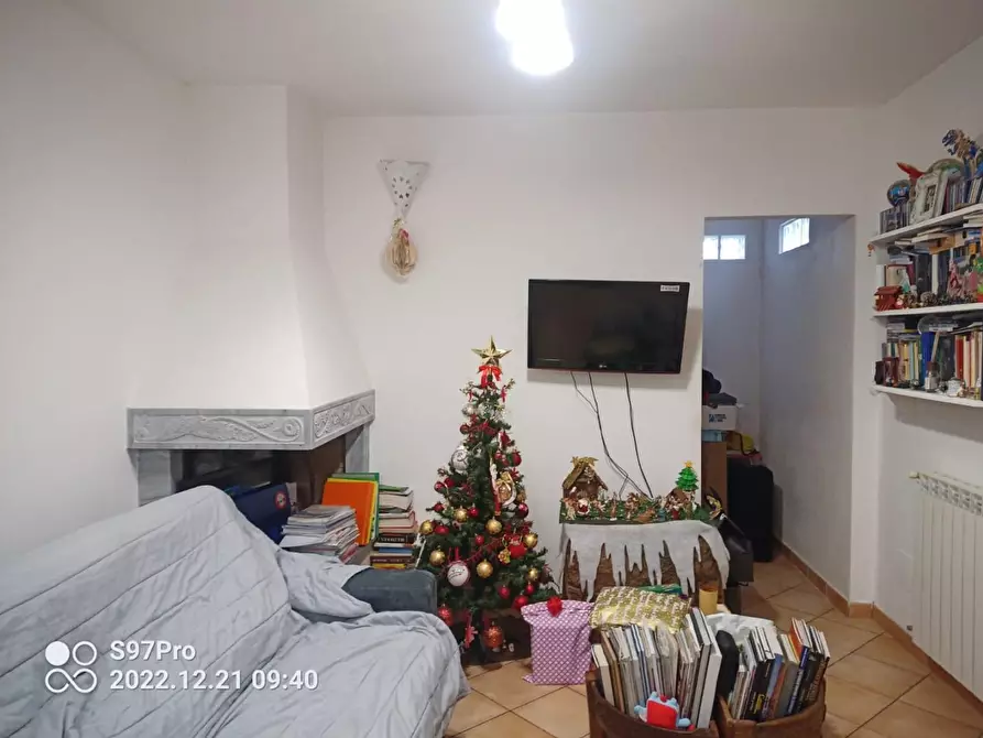 Immagine 1 di Casa semindipendente in vendita  a Carrara