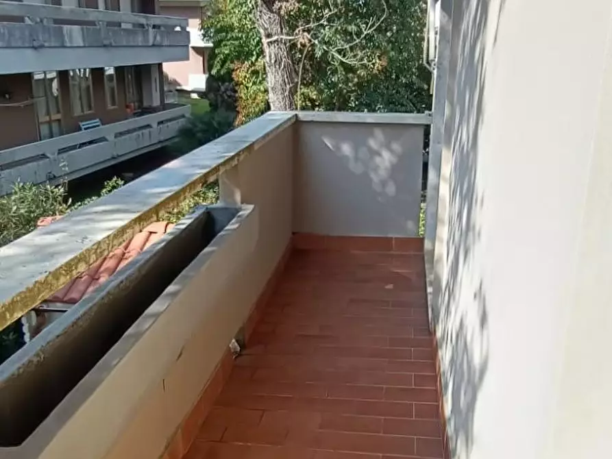 Immagine 15 di Appartamento in affitto  a Massa