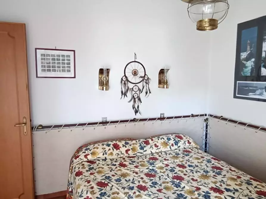 Immagine 11 di Appartamento in affitto  a Massa