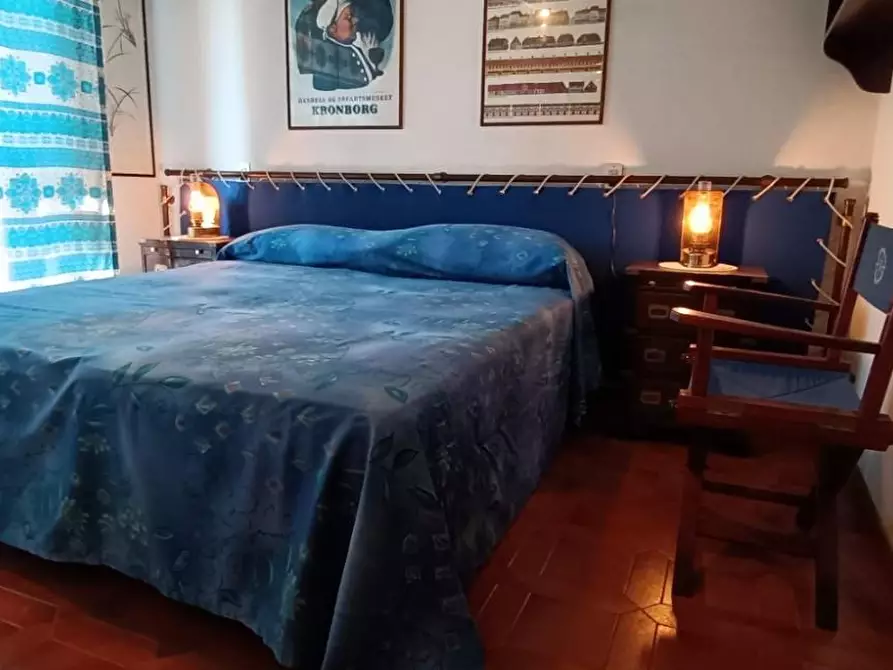 Immagine 14 di Appartamento in affitto  a Massa