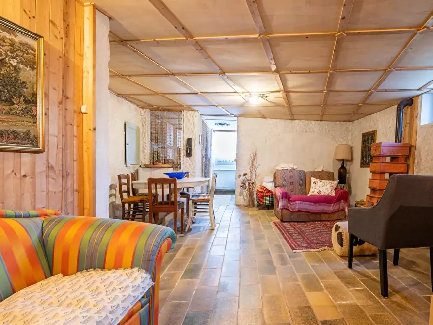 Immagine 62 di Villa in vendita  a Bientina