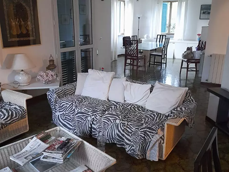 Immagine 4 di Villa in affitto  a Forte Dei Marmi