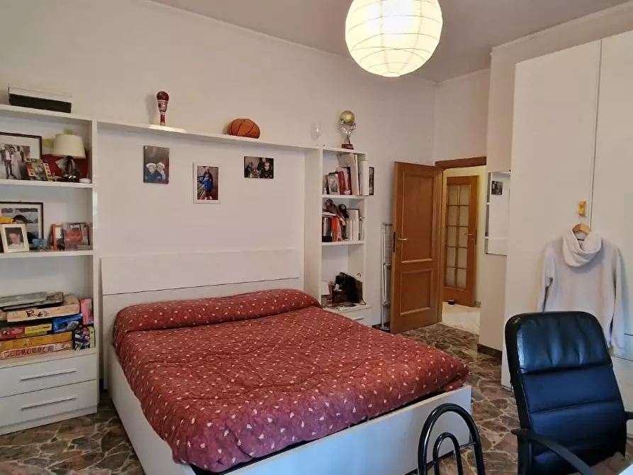 Immagine 7 di Appartamento in vendita  a Siena