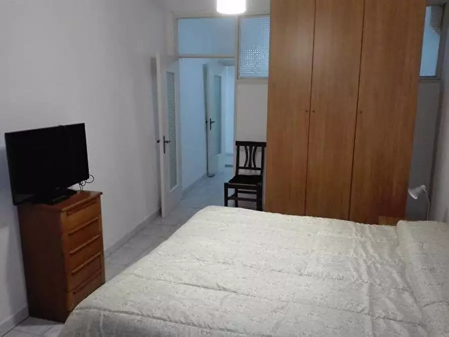 Immagine 36 di Locale commerciale in vendita  a Portovenere