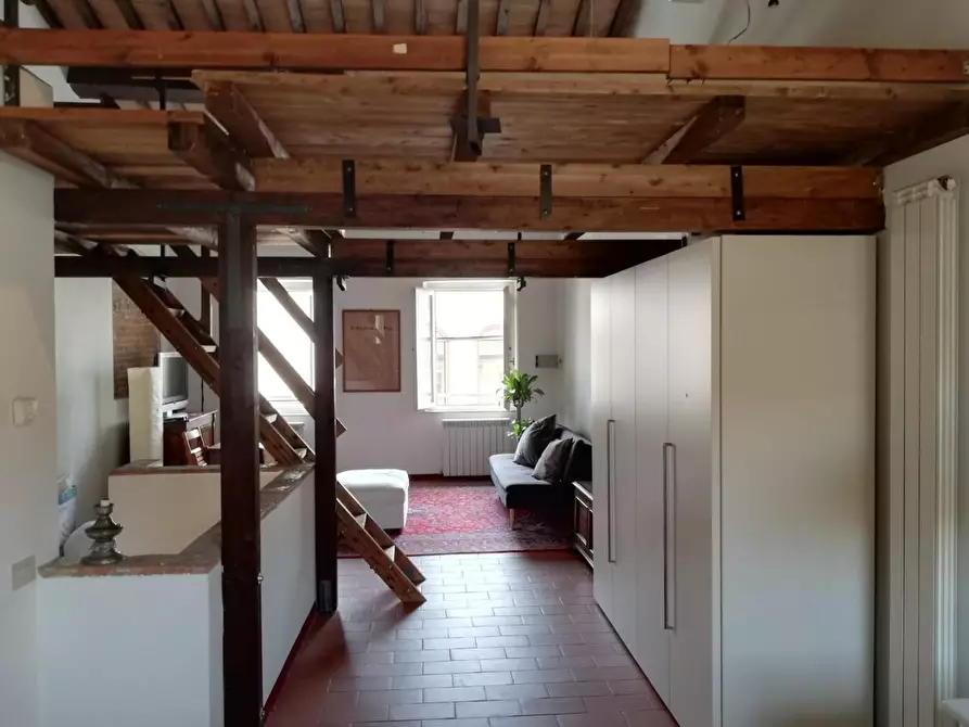 Immagine 13 di Appartamento in vendita  a Pisa