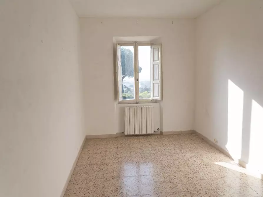 Immagine 19 di Appartamento in vendita  a Rosignano Marittimo