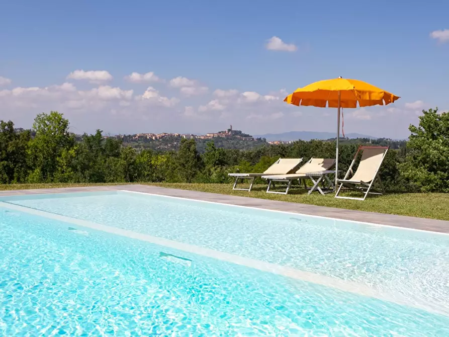 Immagine 2 di Villa in vendita  a San Miniato