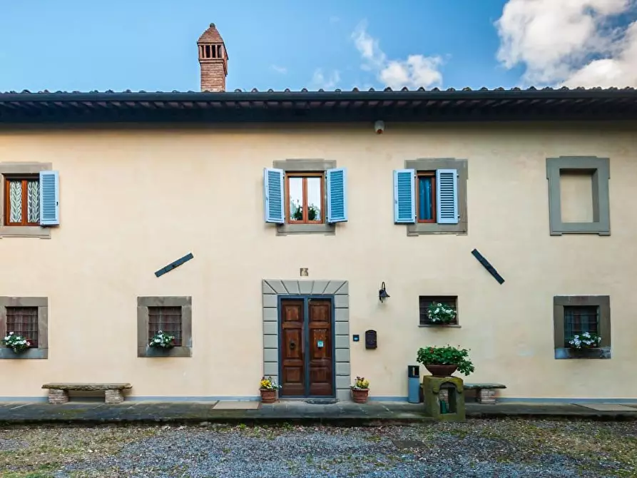 Immagine 19 di Villa in vendita  a San Miniato