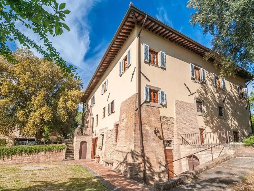 Immagine 3 di Villa in vendita  a San Miniato
