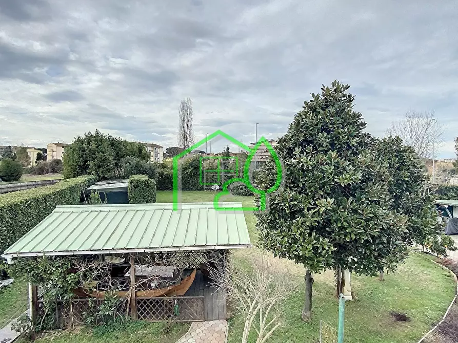 Immagine 7 di Casa bifamiliare in vendita  a Viareggio